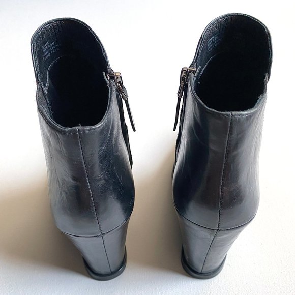 Kenneth Cole Sloane Wedge Bootie - Picture 4 of 7